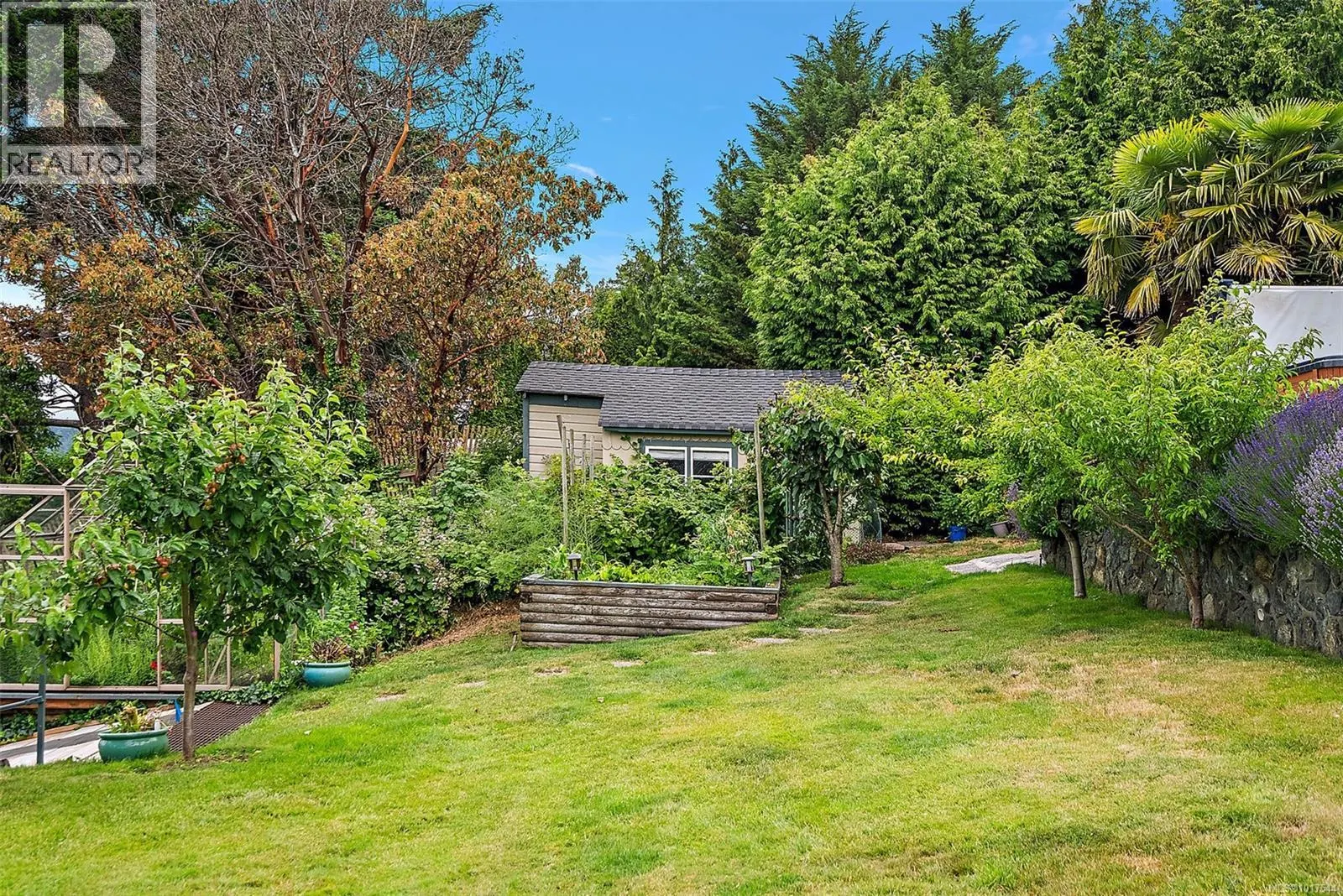 8 Lighthouse Lane