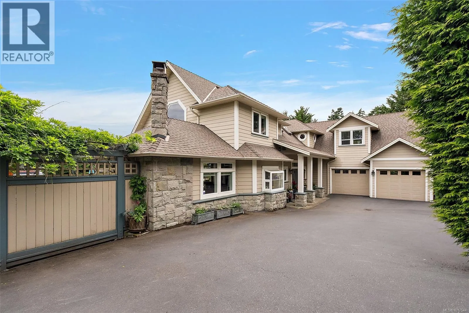 8 Lighthouse Lane