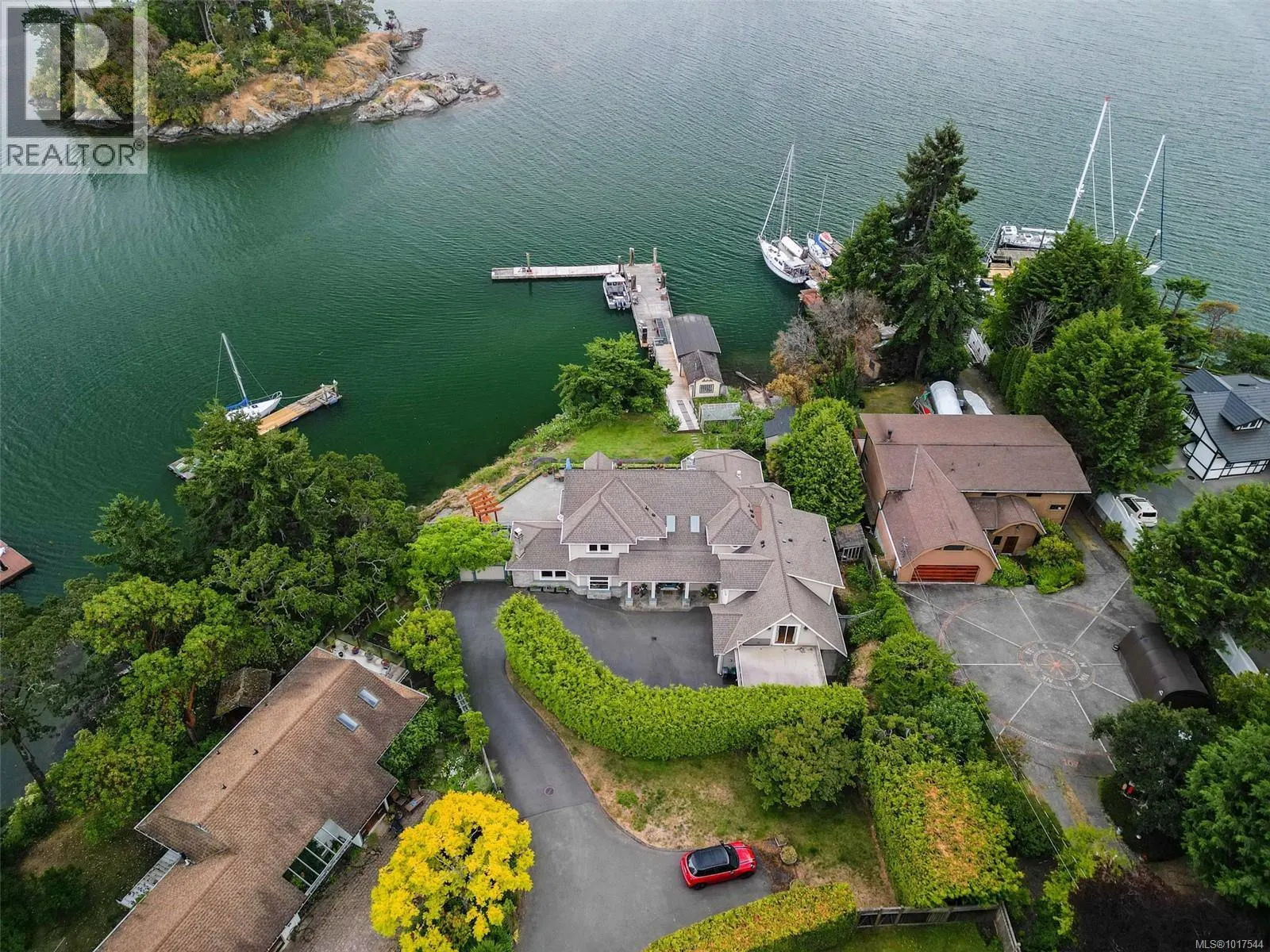 8 Lighthouse Lane