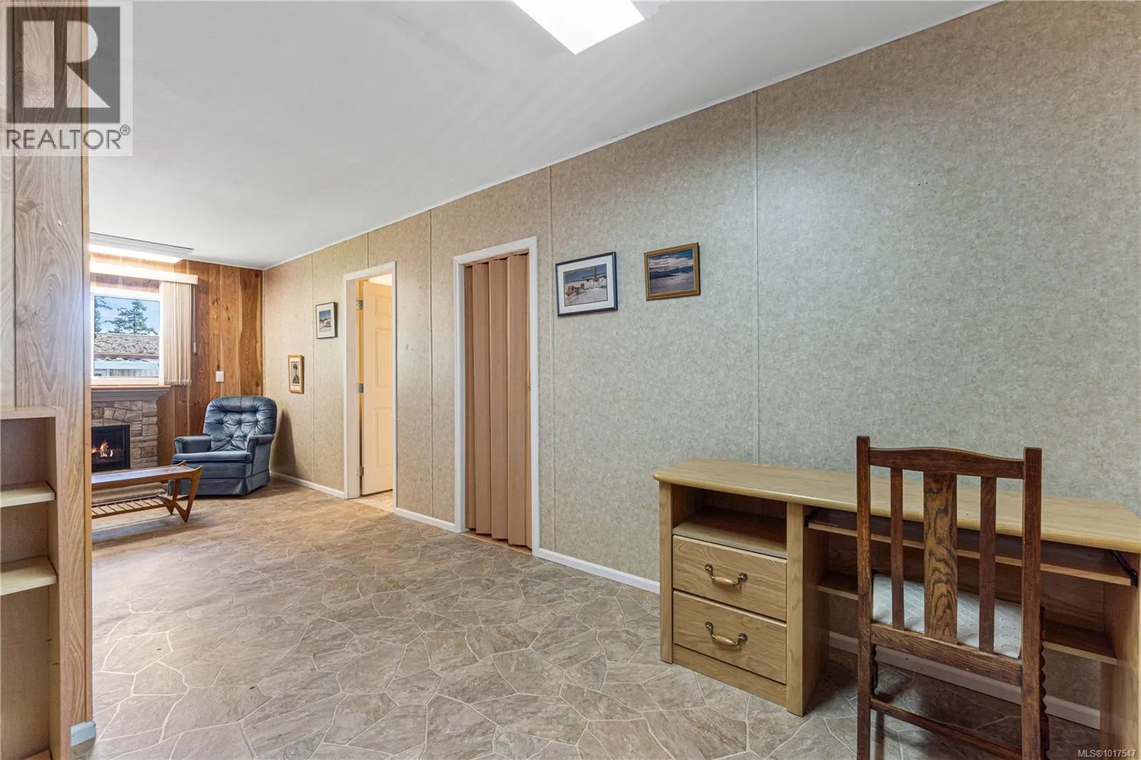 40 2501 Labieux Rd