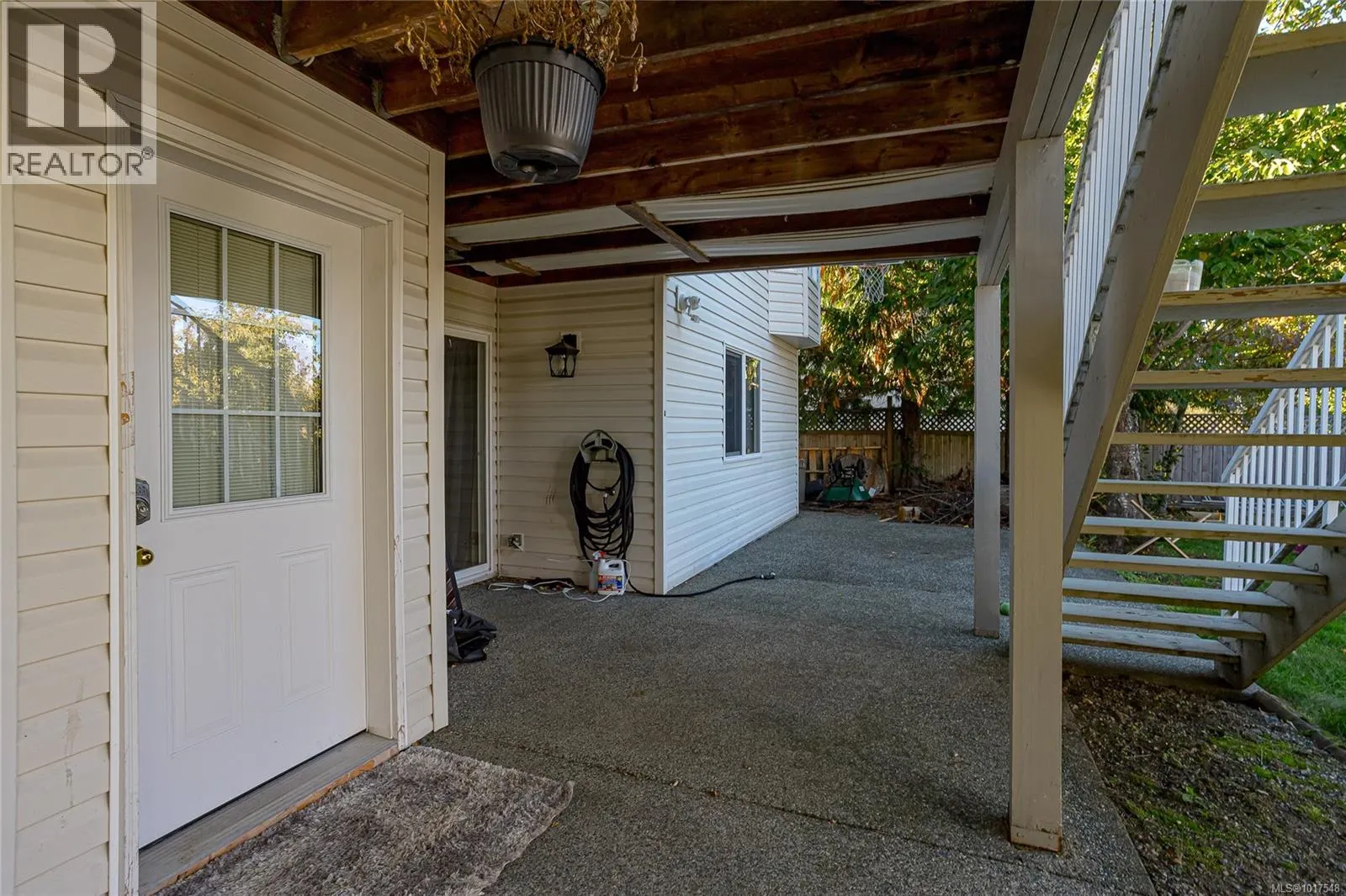 5667 Carrington Rd
