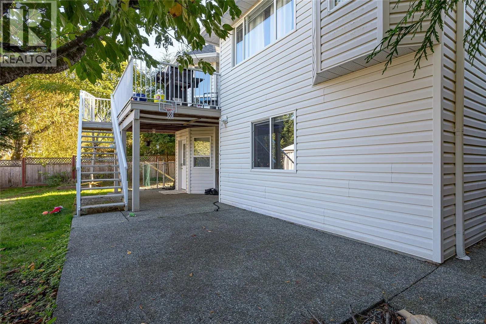 5667 Carrington Rd