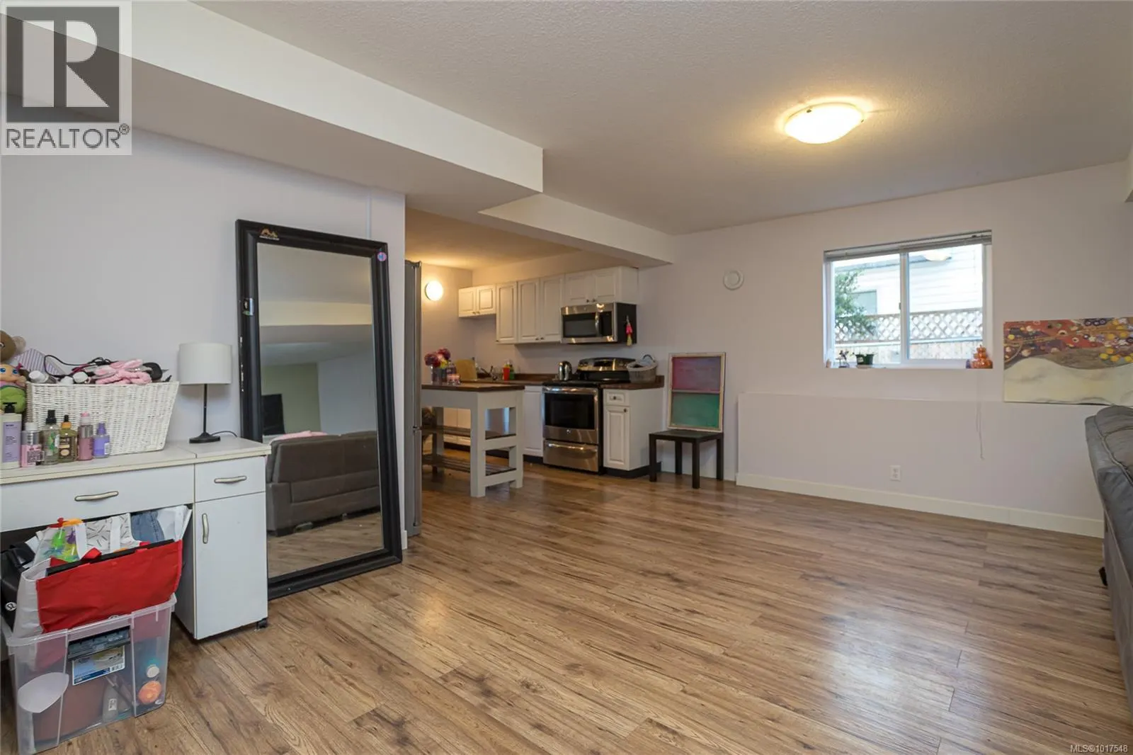 5667 Carrington Rd