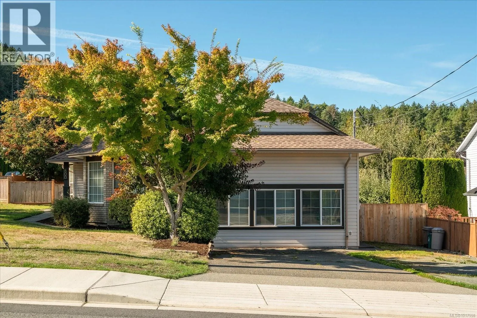 800 Colonia Dr