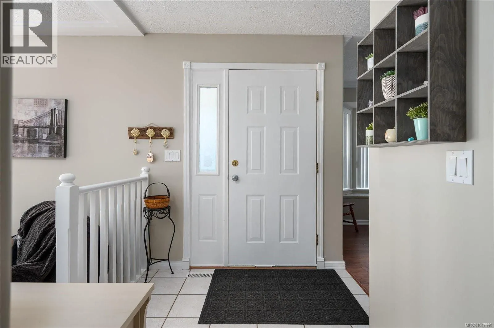 800 Colonia Dr