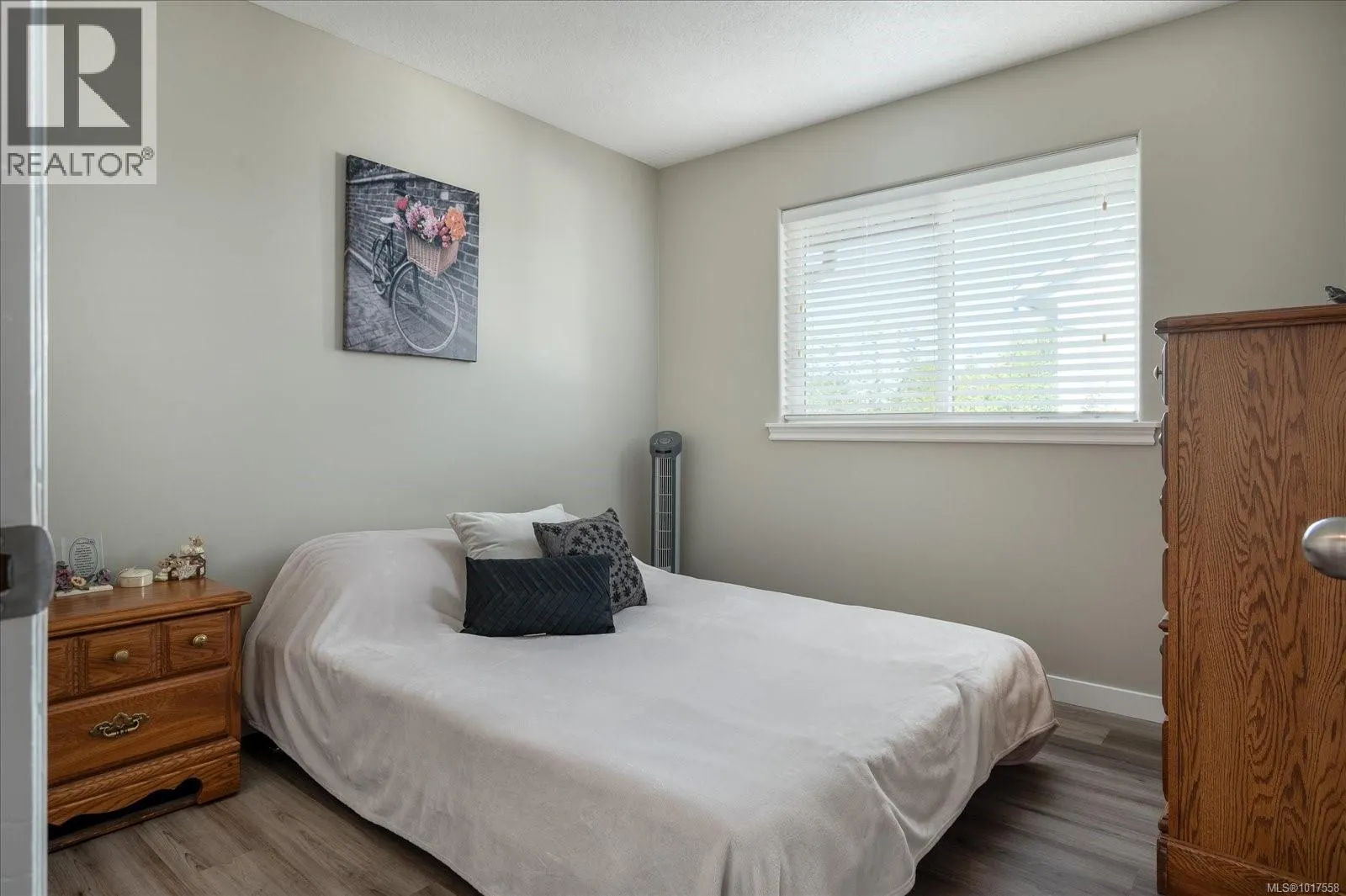800 Colonia Dr