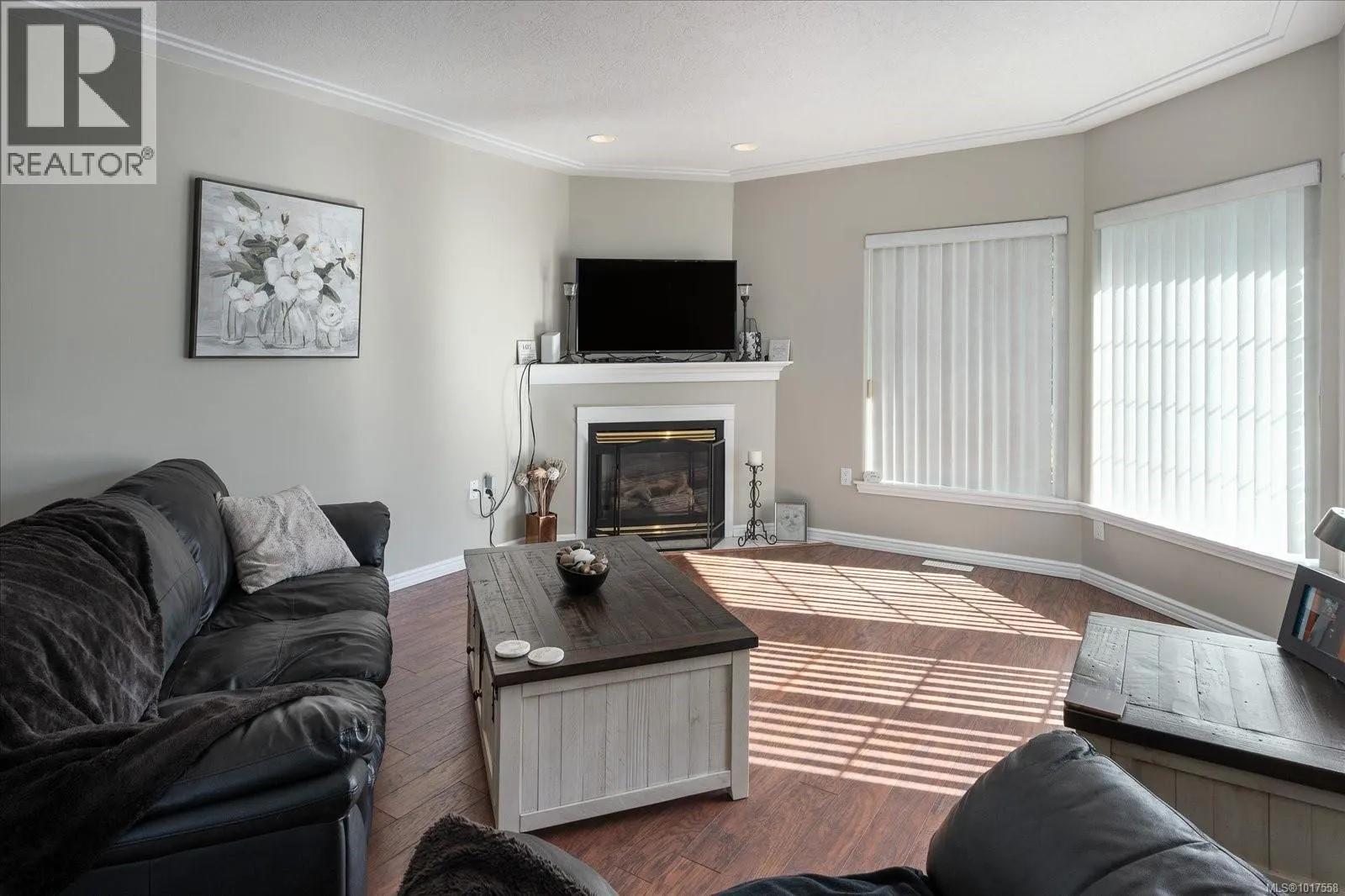 800 Colonia Dr
