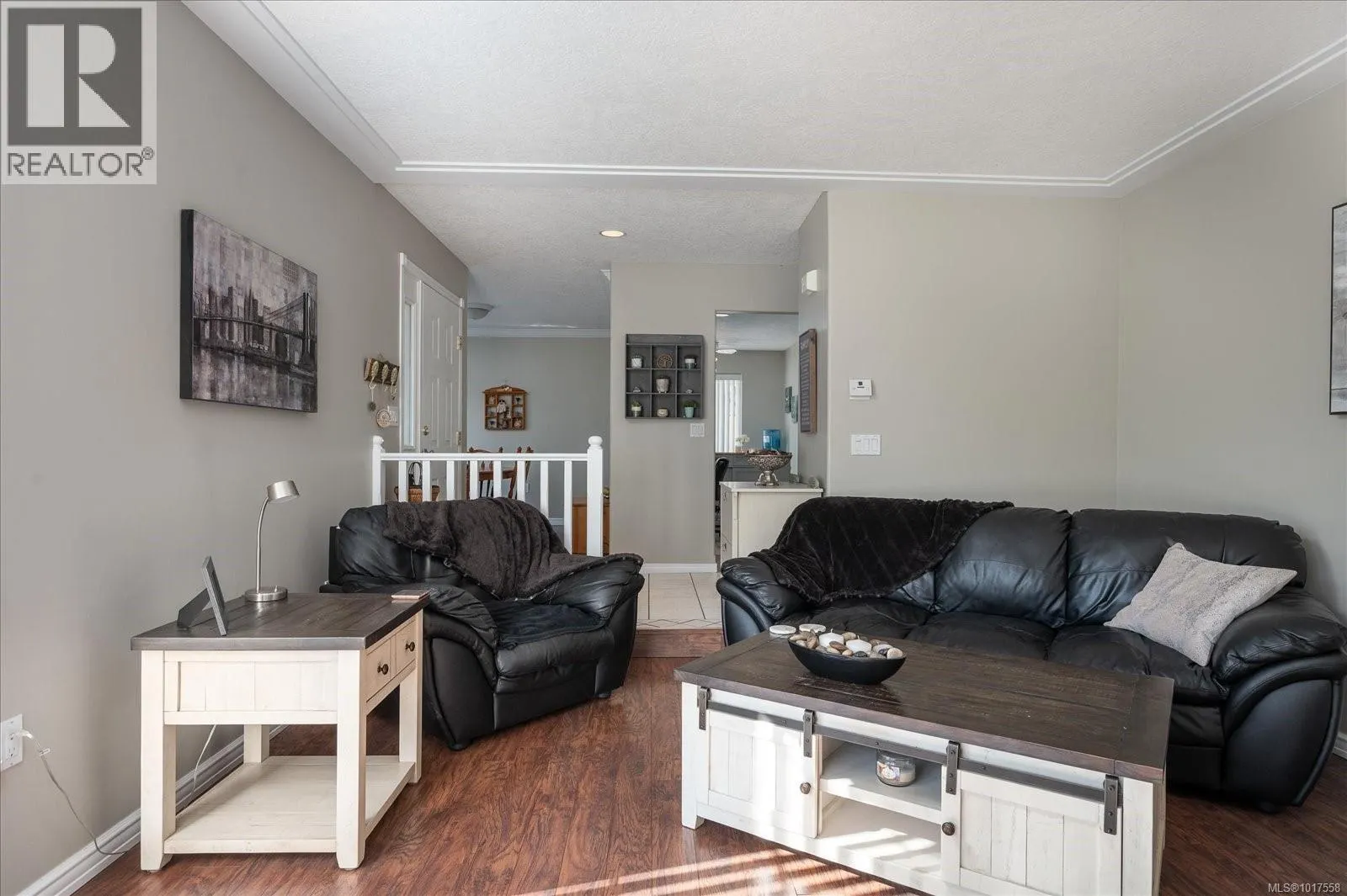800 Colonia Dr