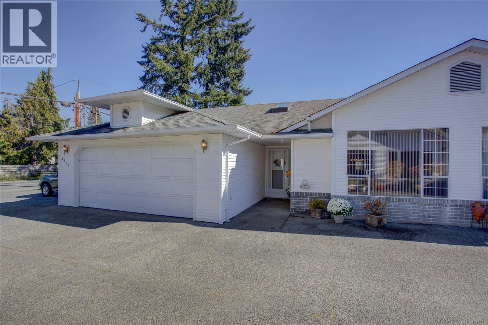 3314 Auchinachie Rd