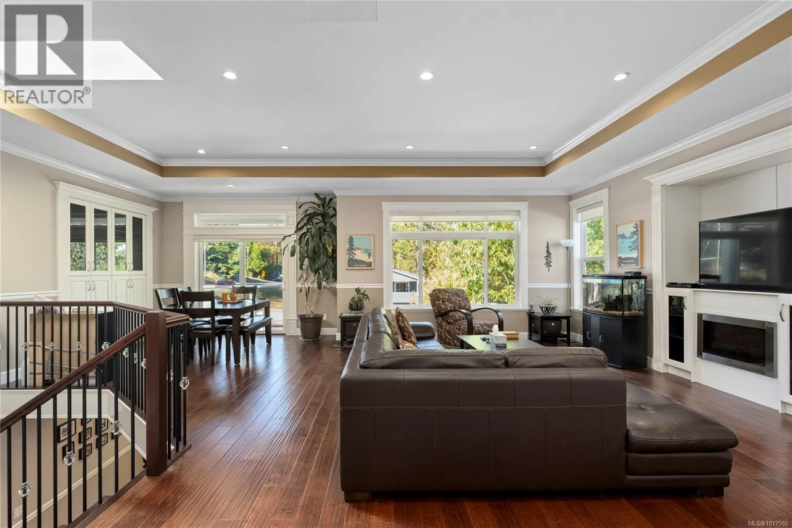 5038 Renee Pl