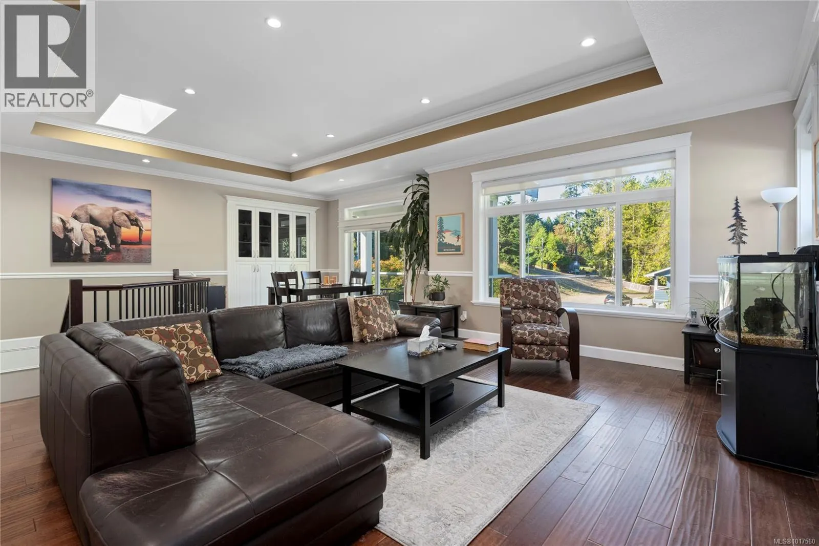 5038 Renee Pl