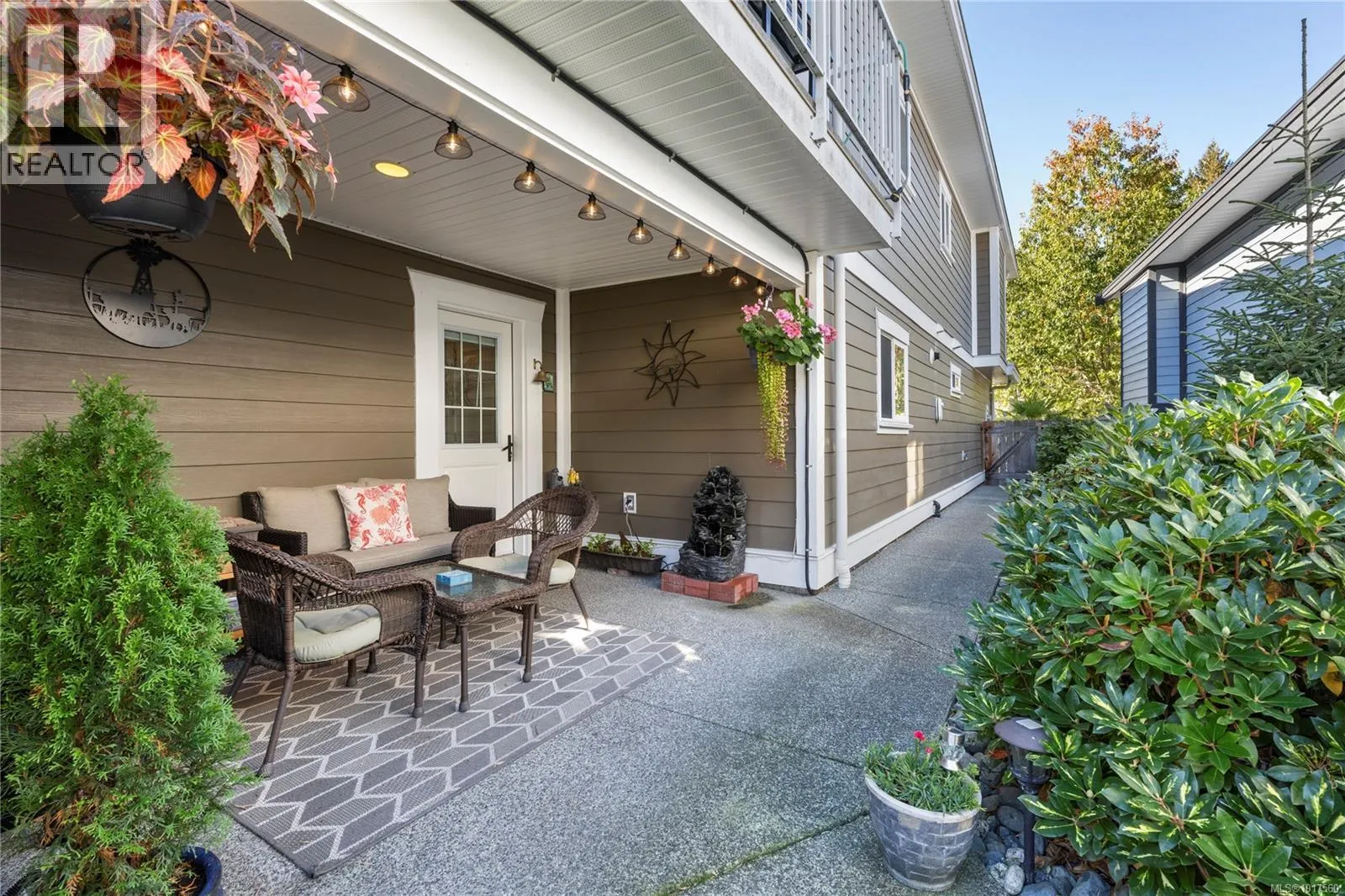 5038 Renee Pl