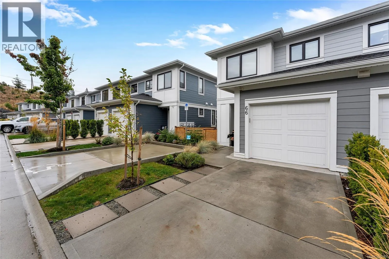 66 255 Caspian Dr