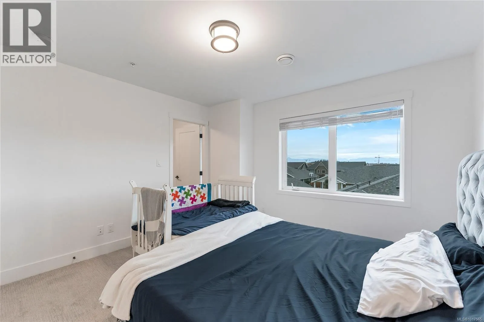 66 255 Caspian Dr