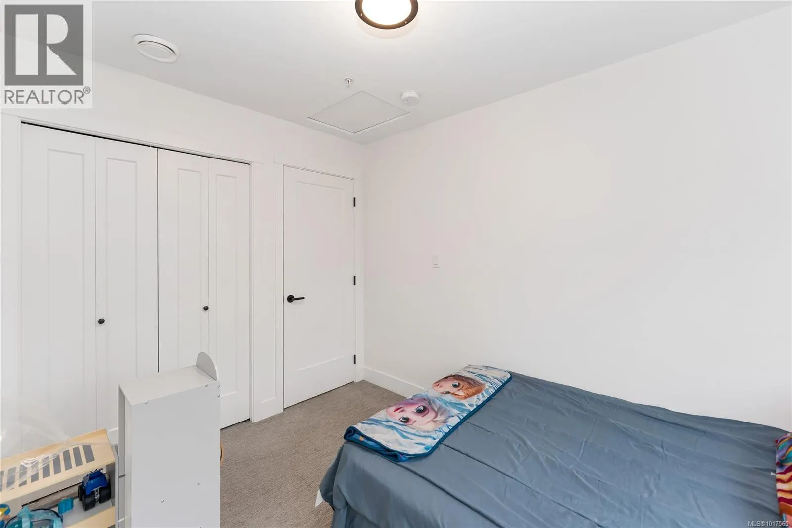 66 255 Caspian Dr