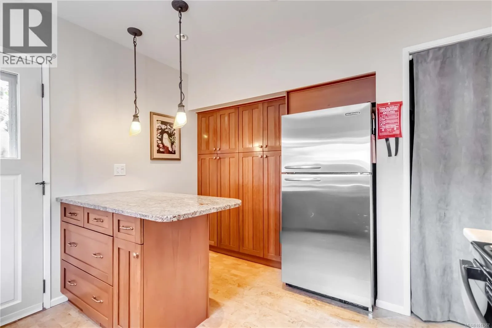 1727 Lillian Rd