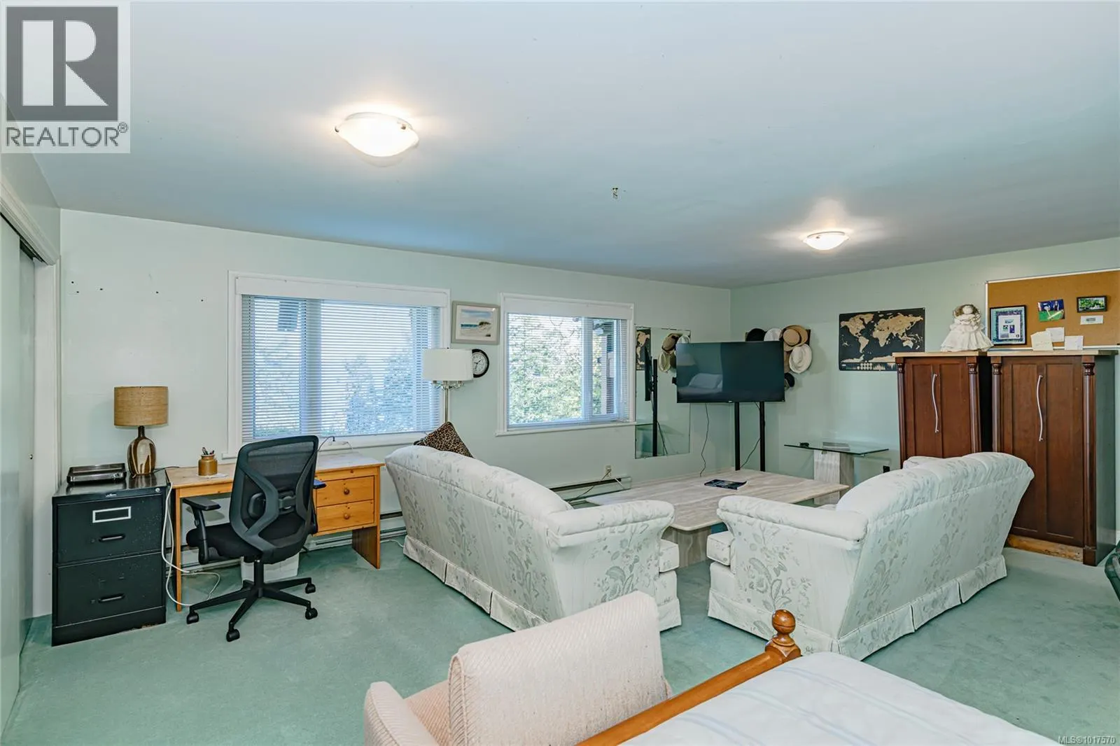 4727 Treetop Hts