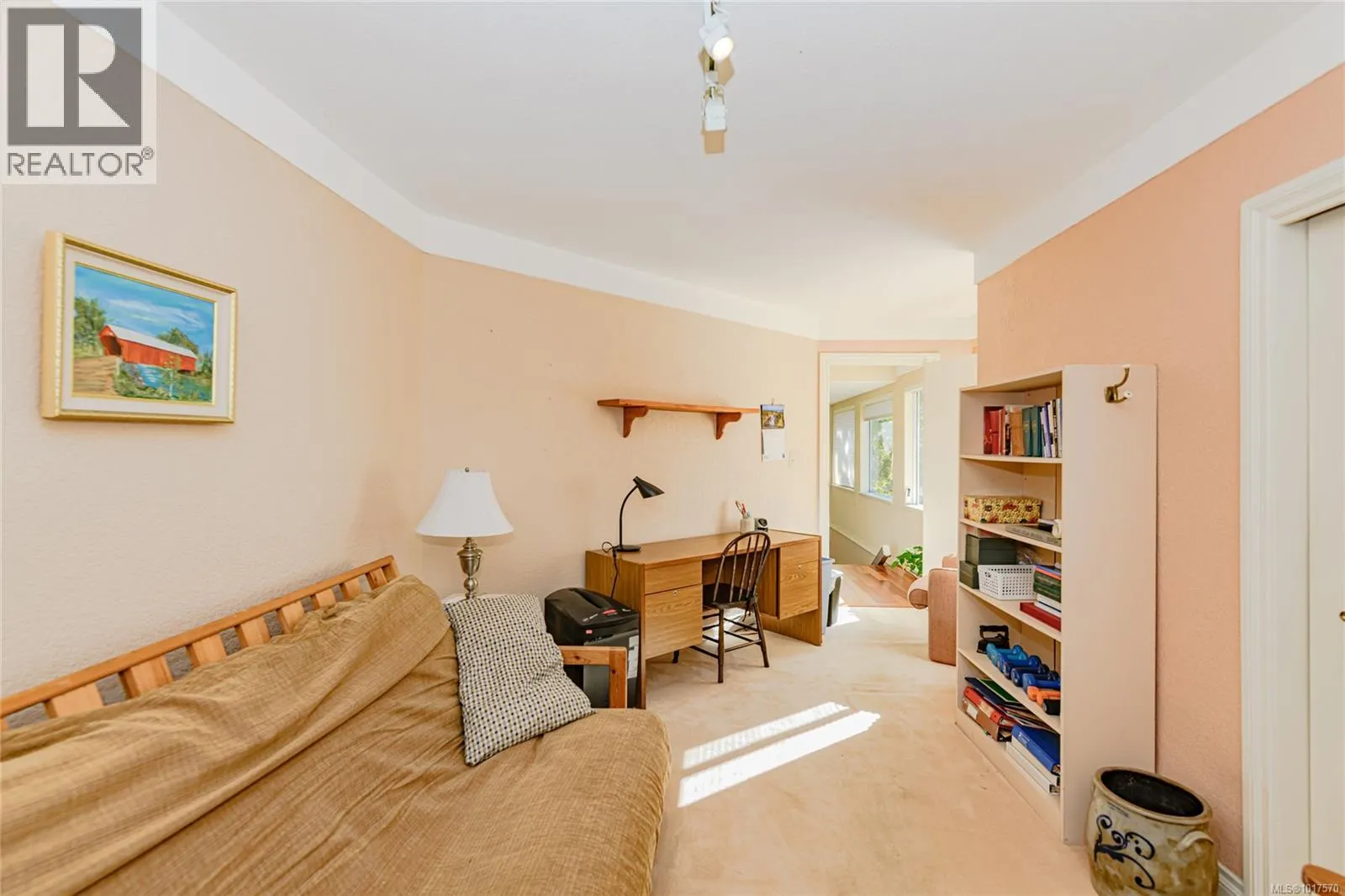 4727 Treetop Hts