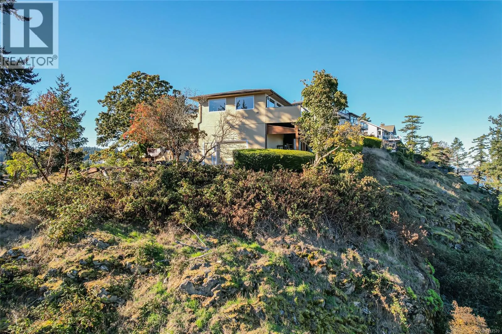 4727 Treetop Hts