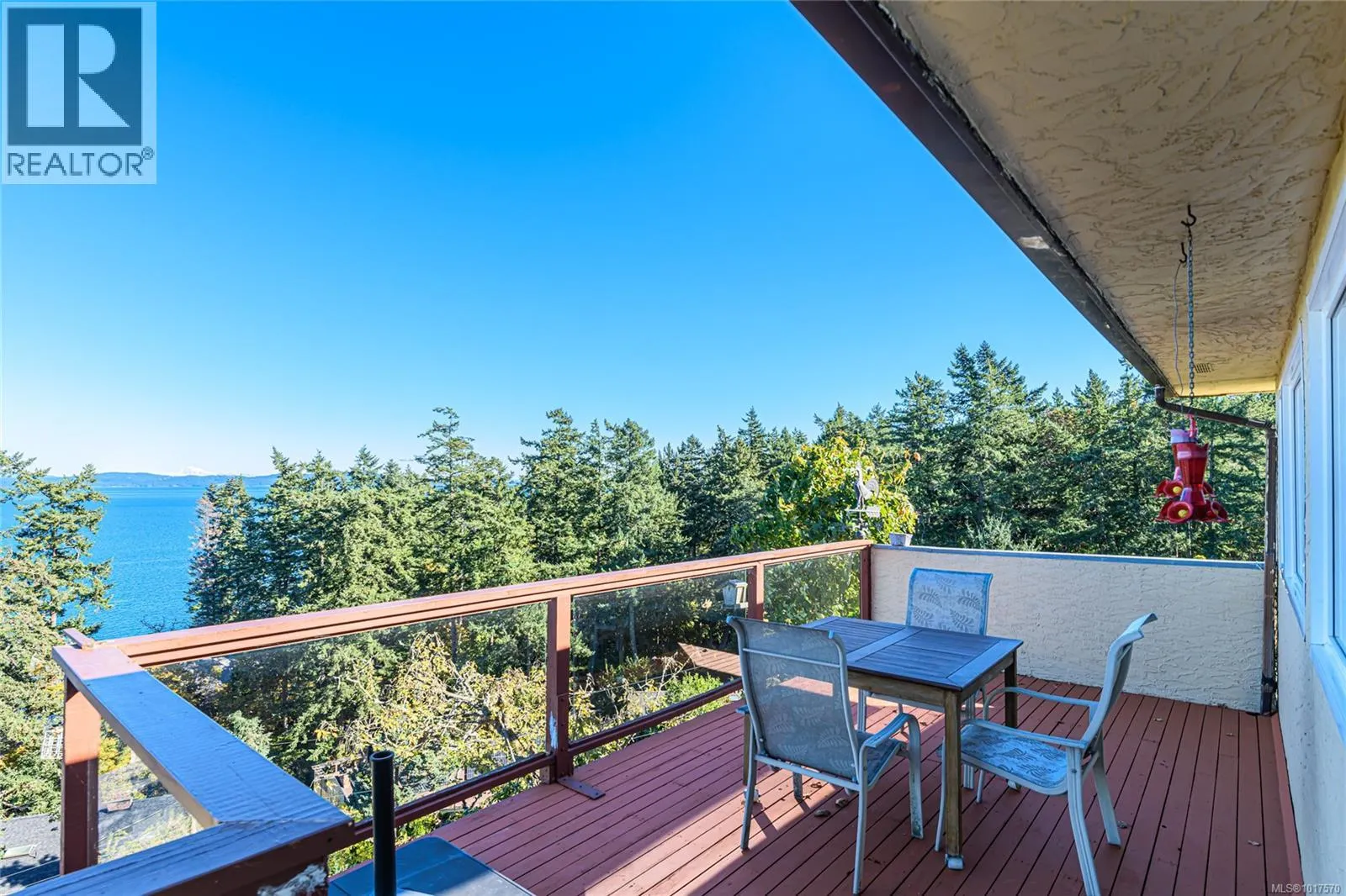 4727 Treetop Hts