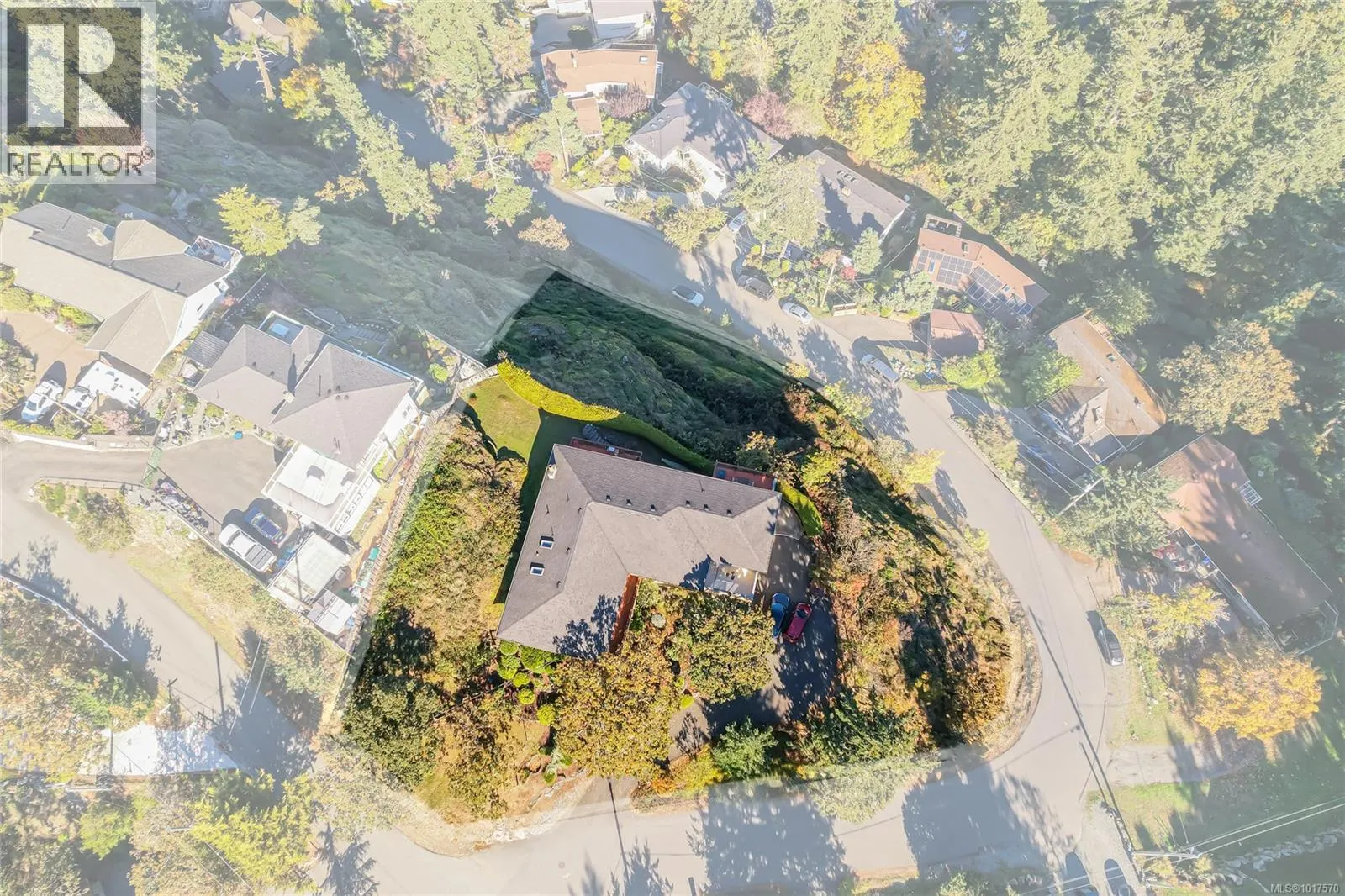 4727 Treetop Hts
