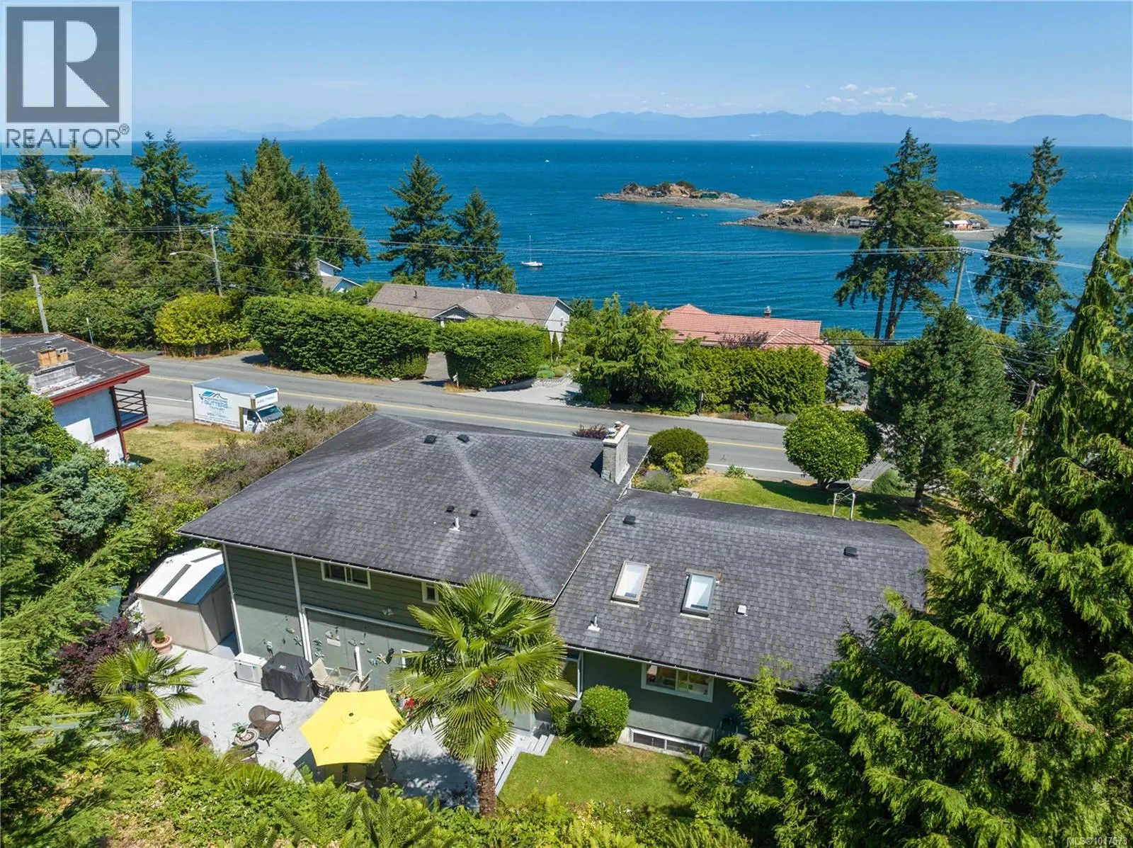 3817 Hammond Bay Rd