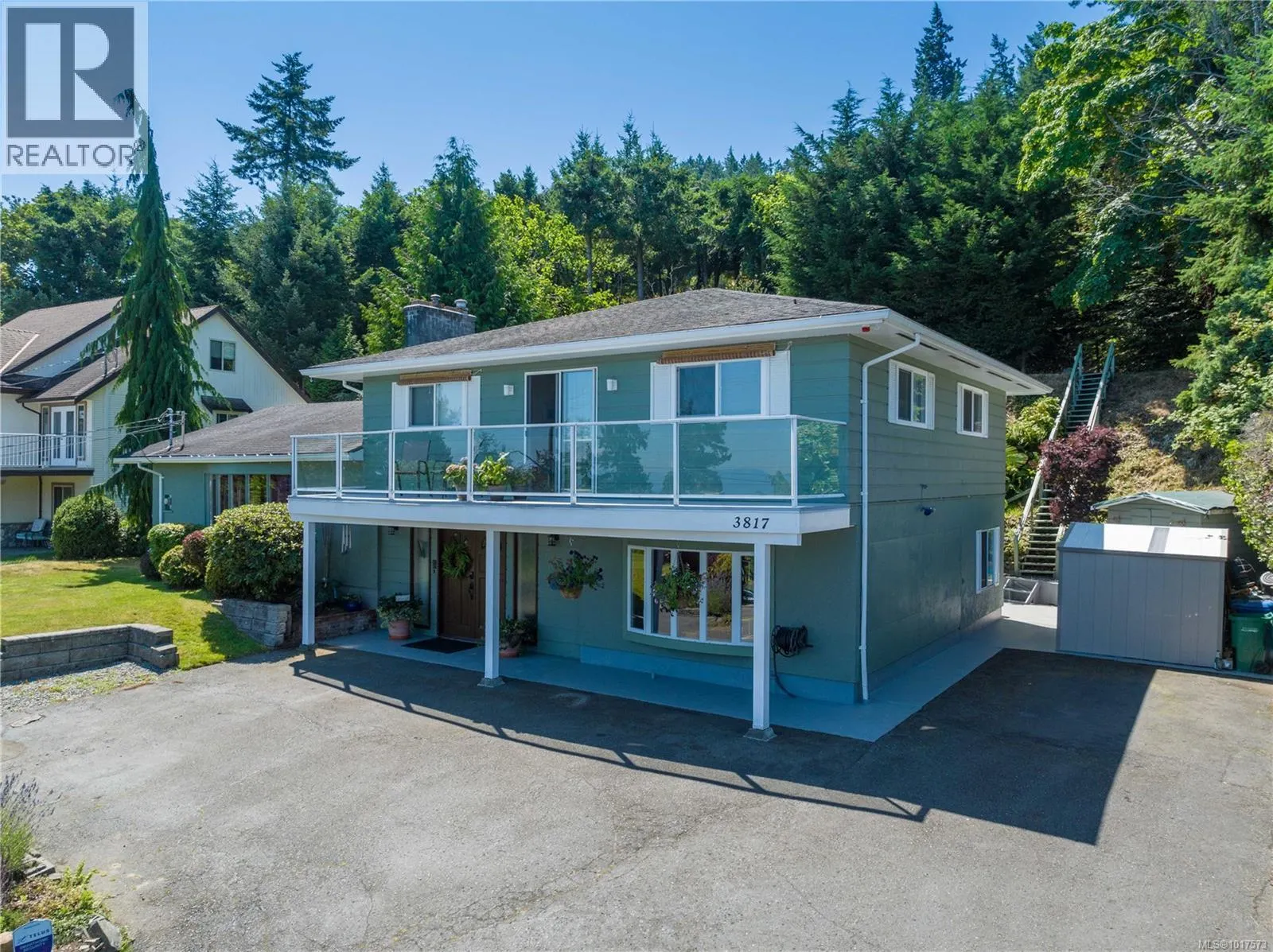 3817 Hammond Bay Rd