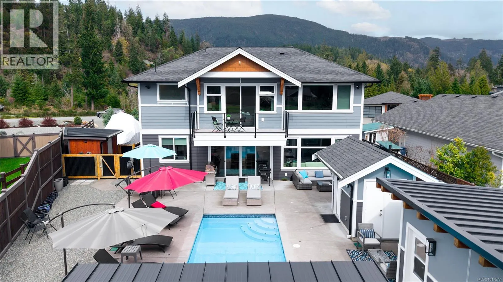 7267 Lakefront Dr