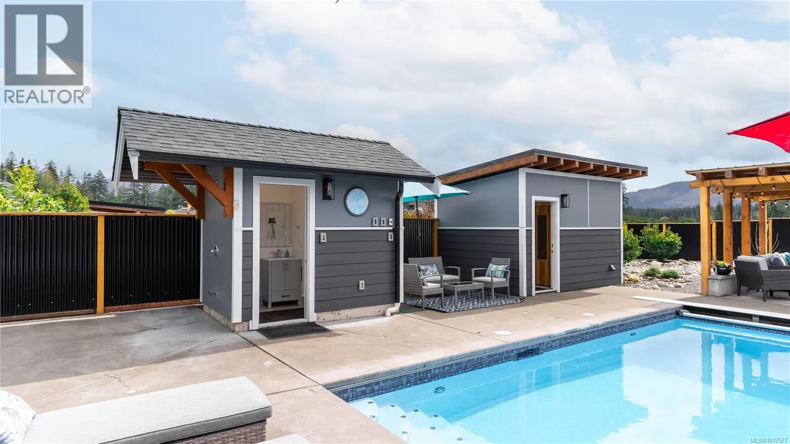7267 Lakefront Dr