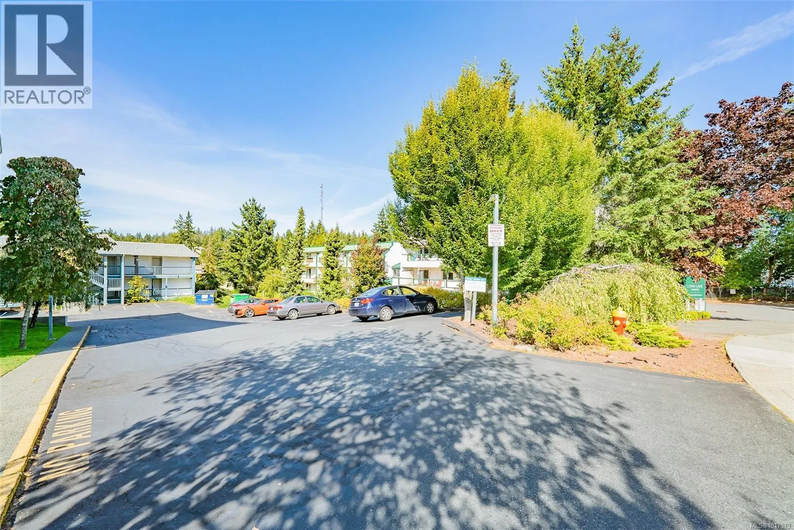 202 3089 Barons Rd