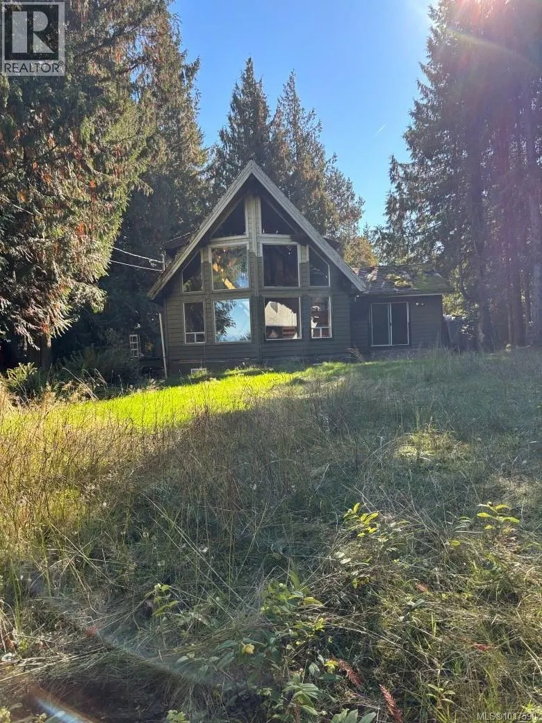 720 Spider Lake Rd