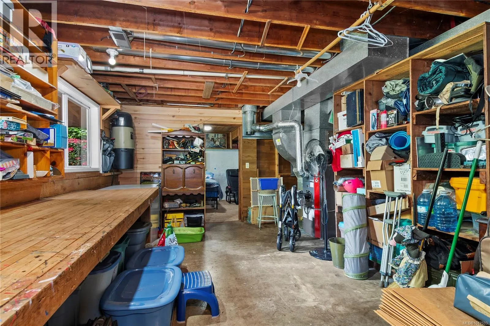 880 Pinecrest Rd