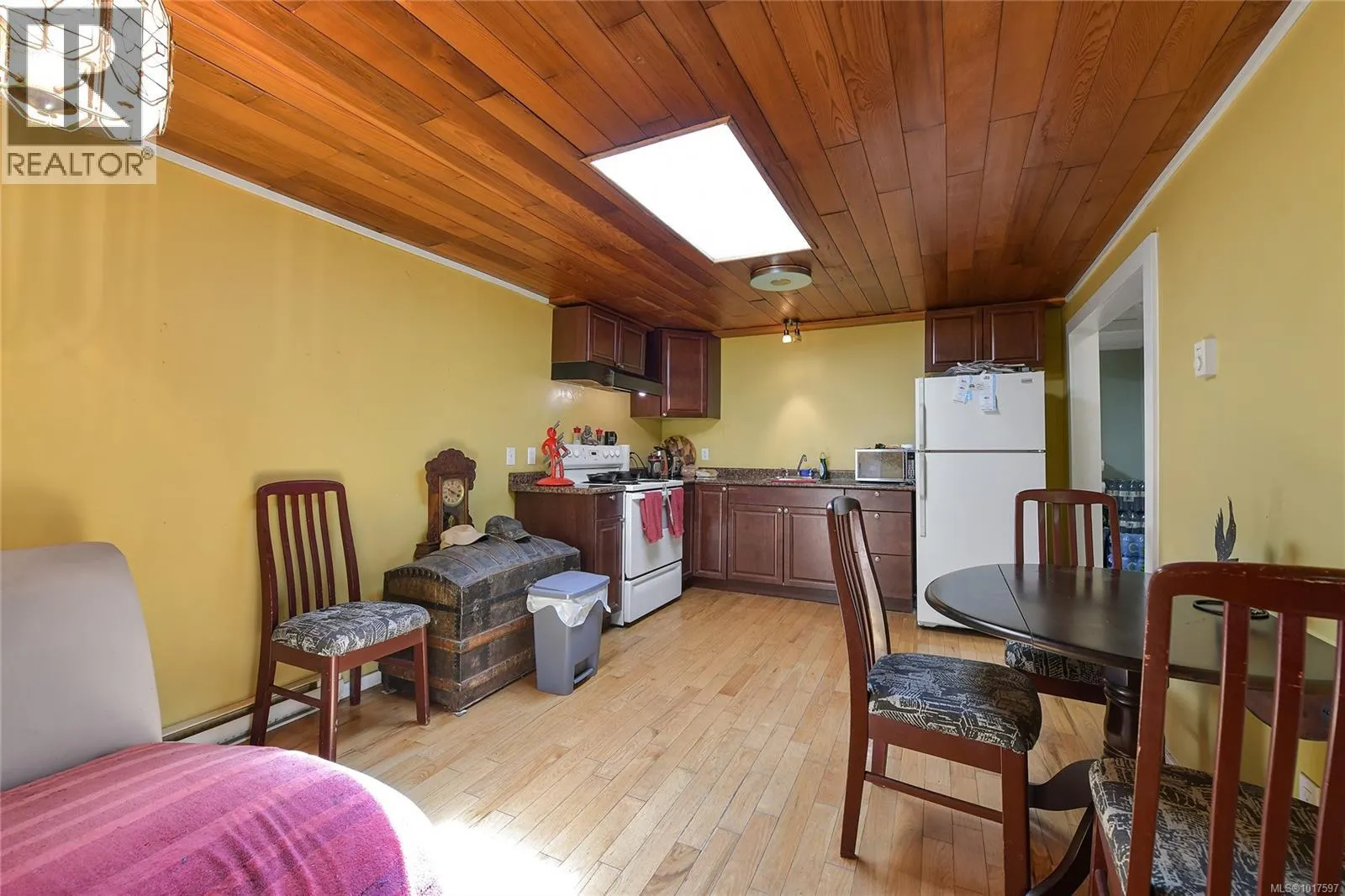 5440 SOOKE Rd