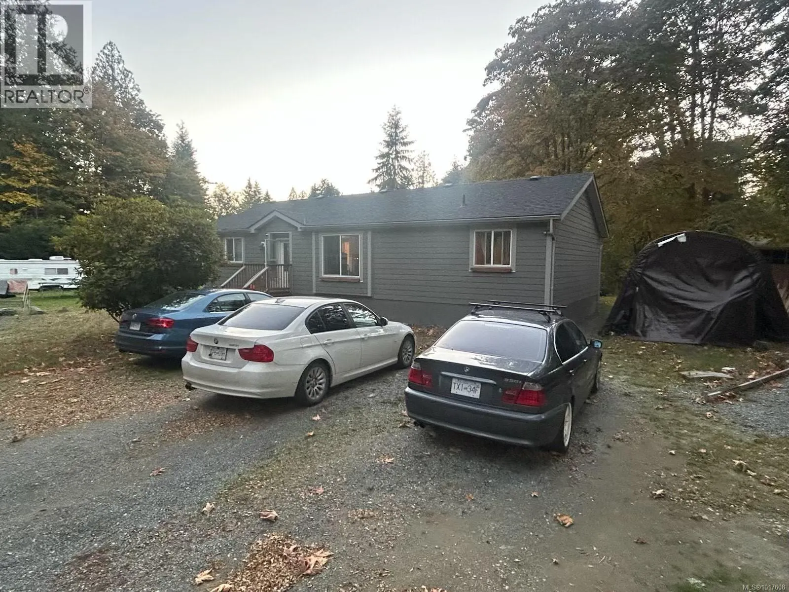 2550 Sooke River Rd