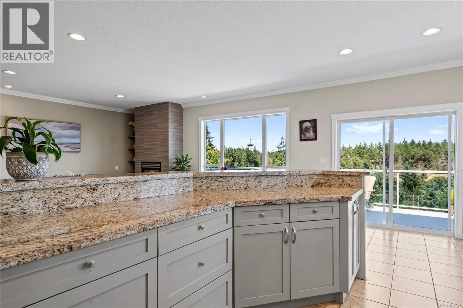 4124 Gulfview Dr