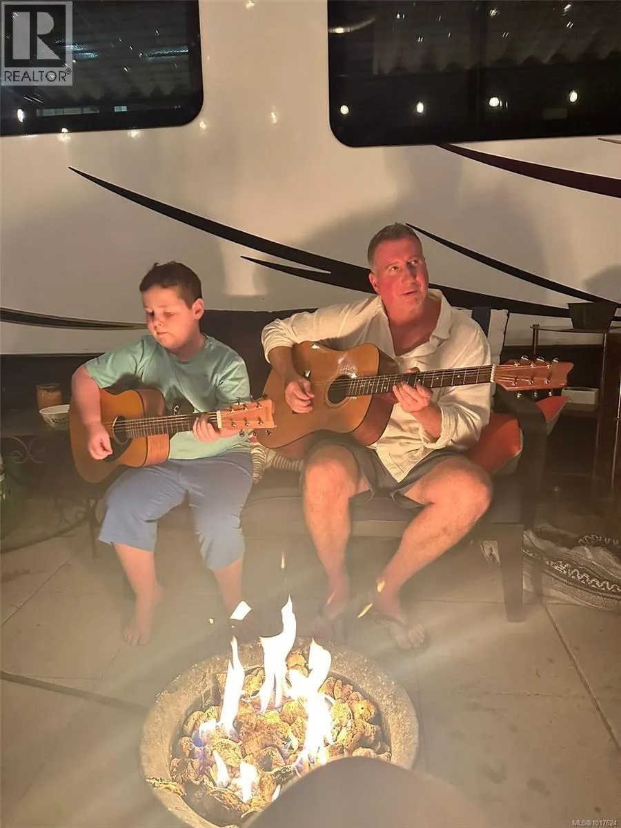 G12/13 2650 Turnbull Rd