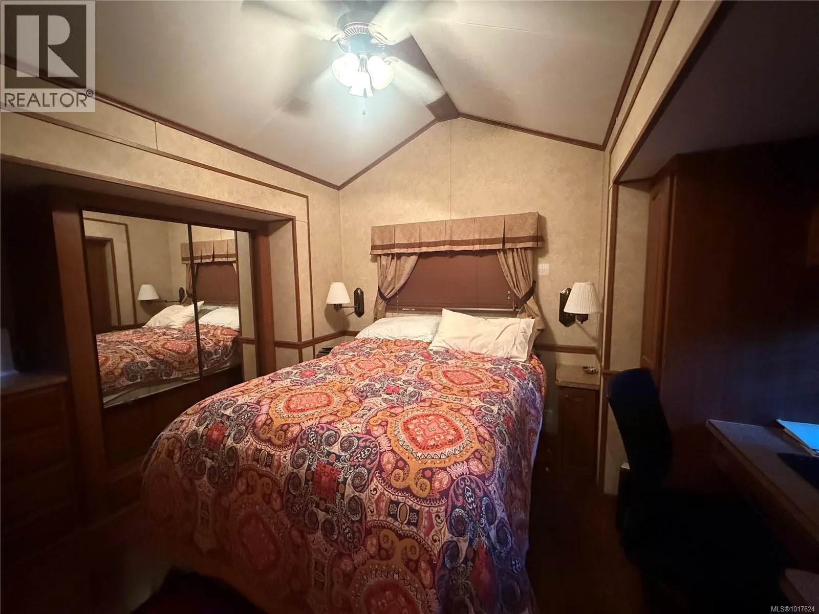 G12/13 2650 Turnbull Rd