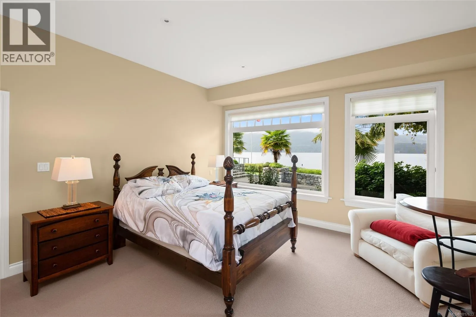 8338 West Saanich Rd