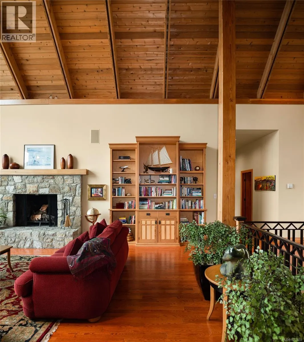 8338 West Saanich Rd
