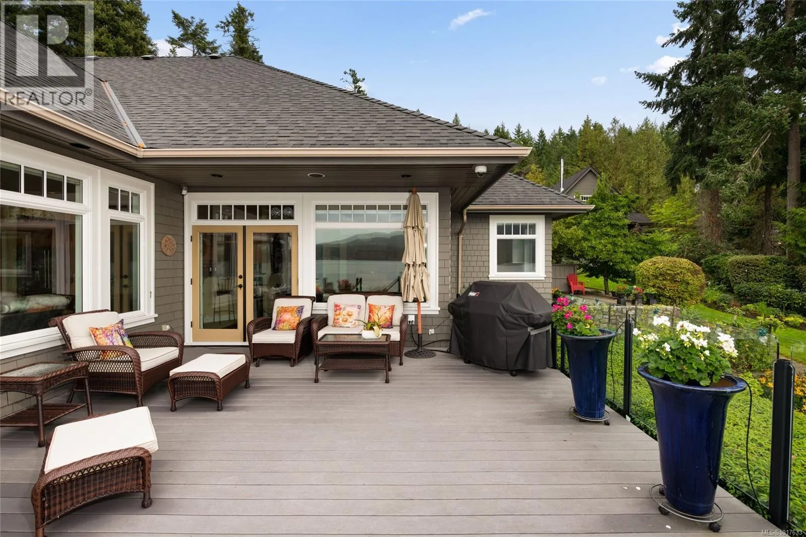 8338 West Saanich Rd