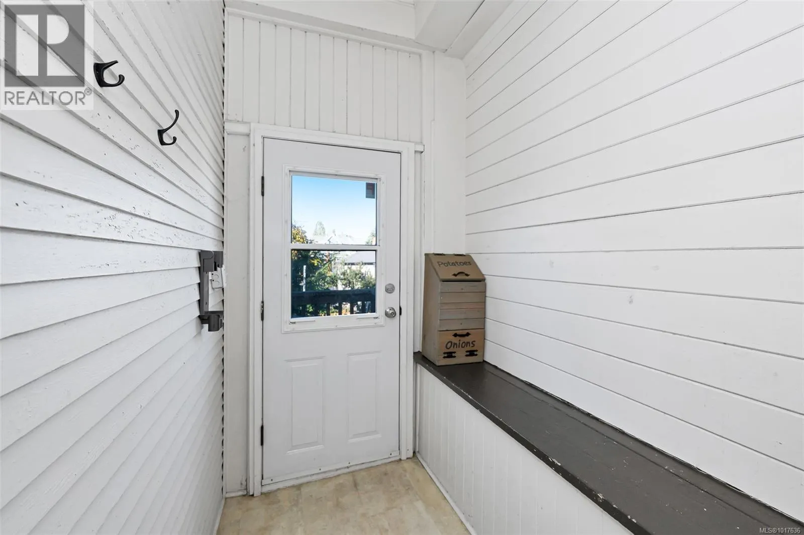 838 Princess Ave