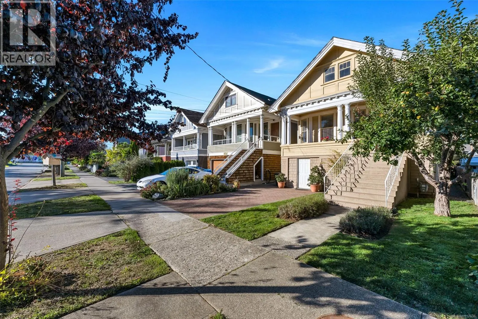 838 Princess Ave