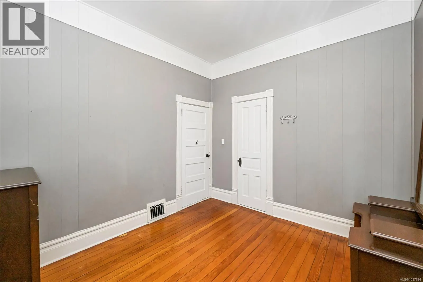 838 Princess Ave