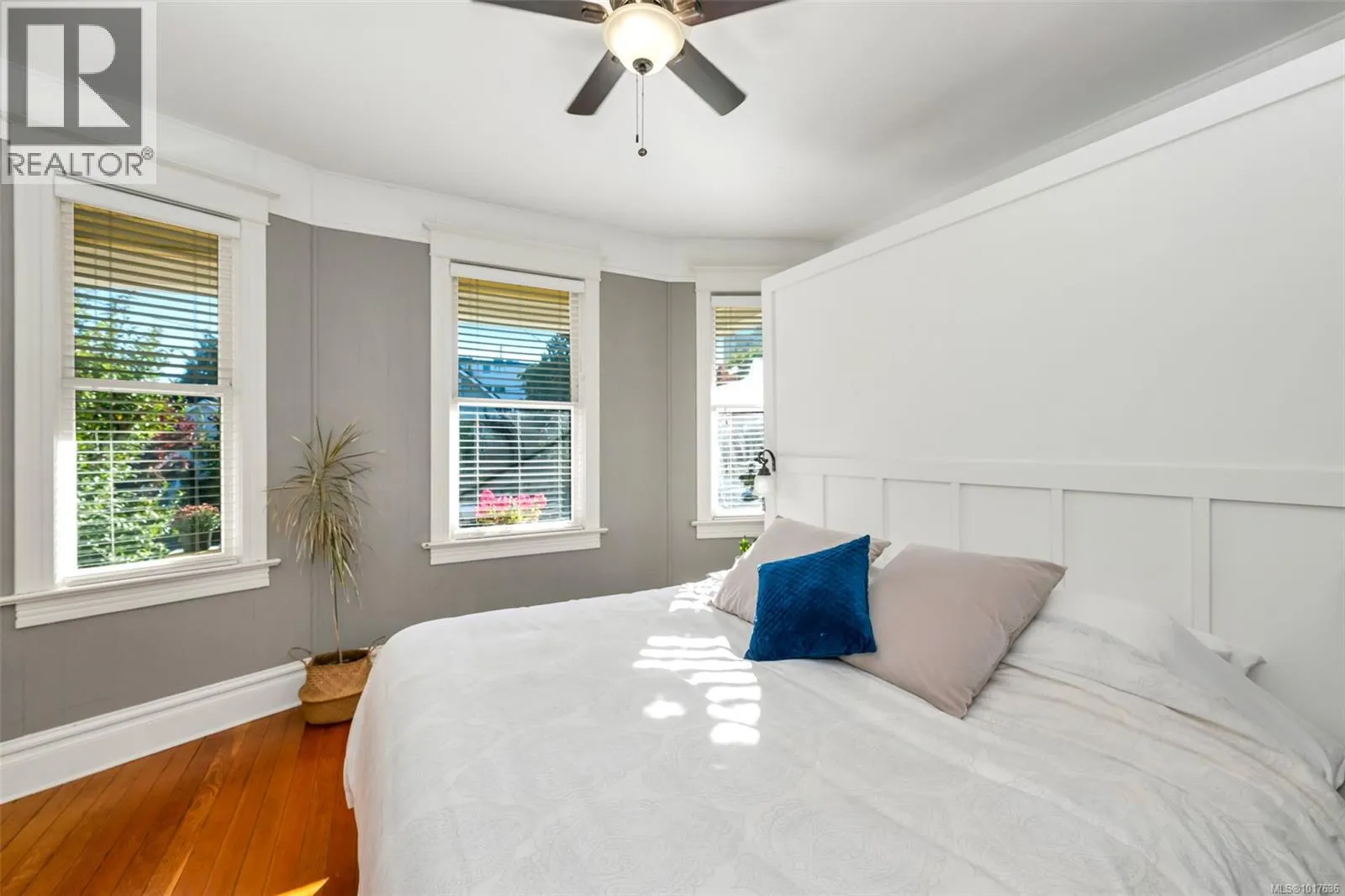 838 Princess Ave