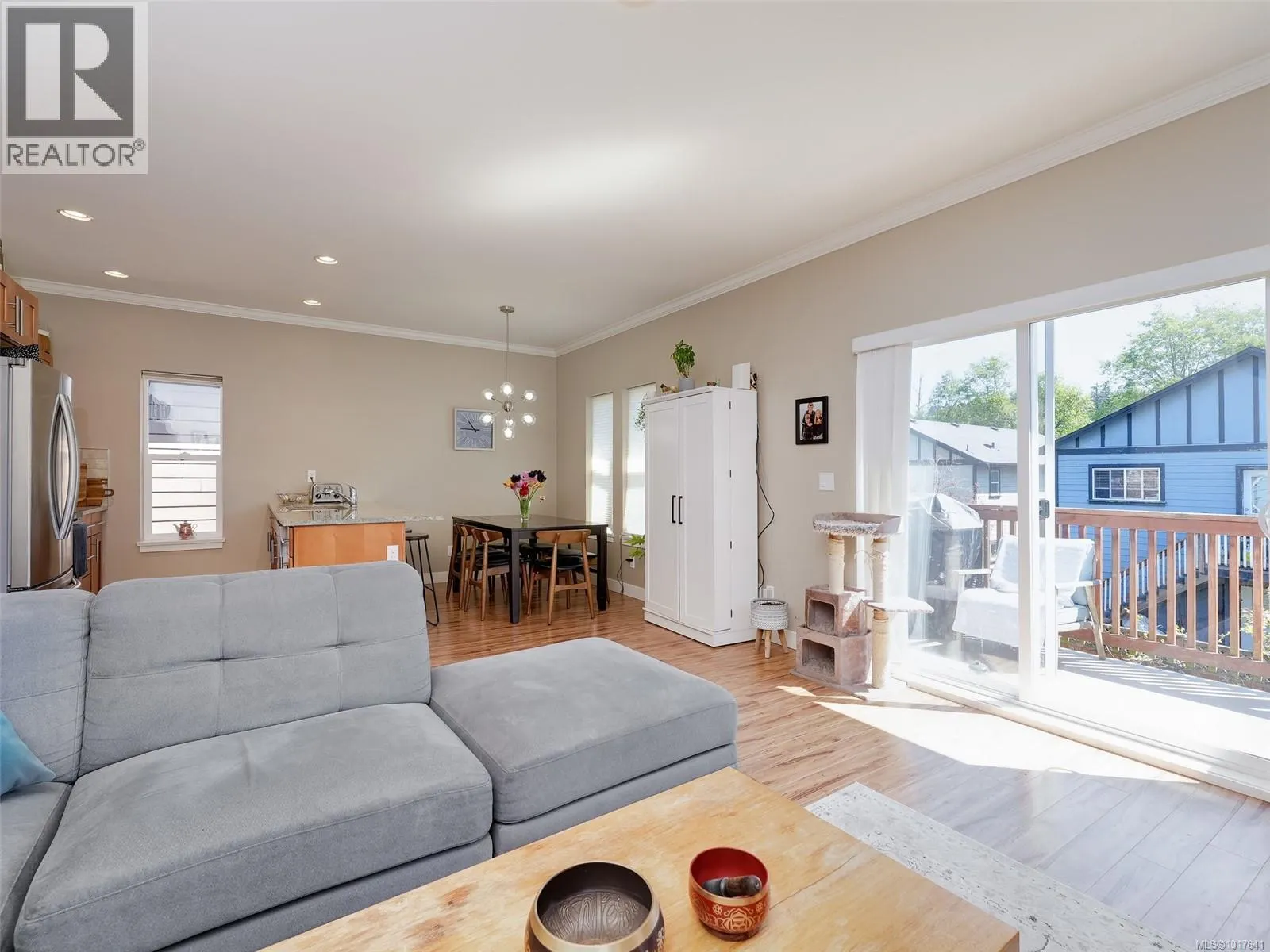 3307 Merlin Rd