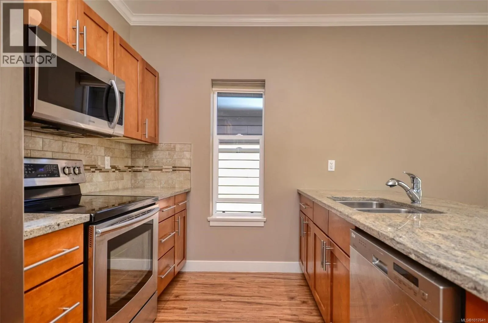 3307 Merlin Rd