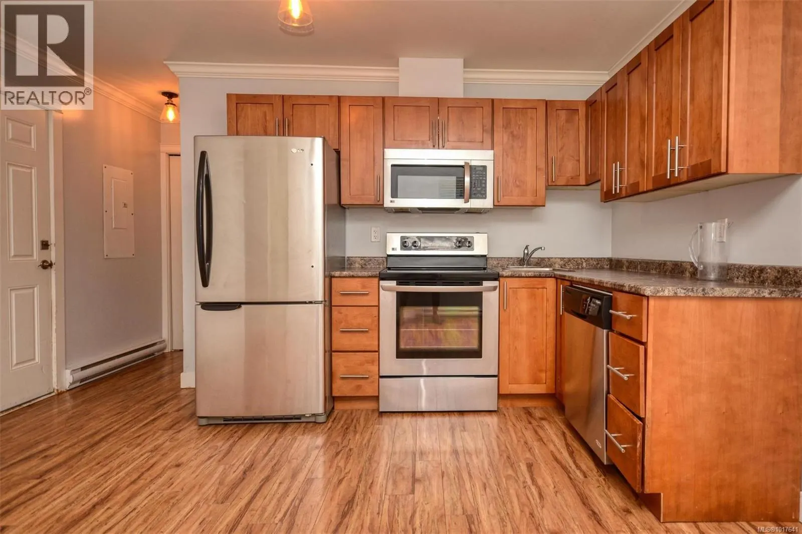 3307 Merlin Rd