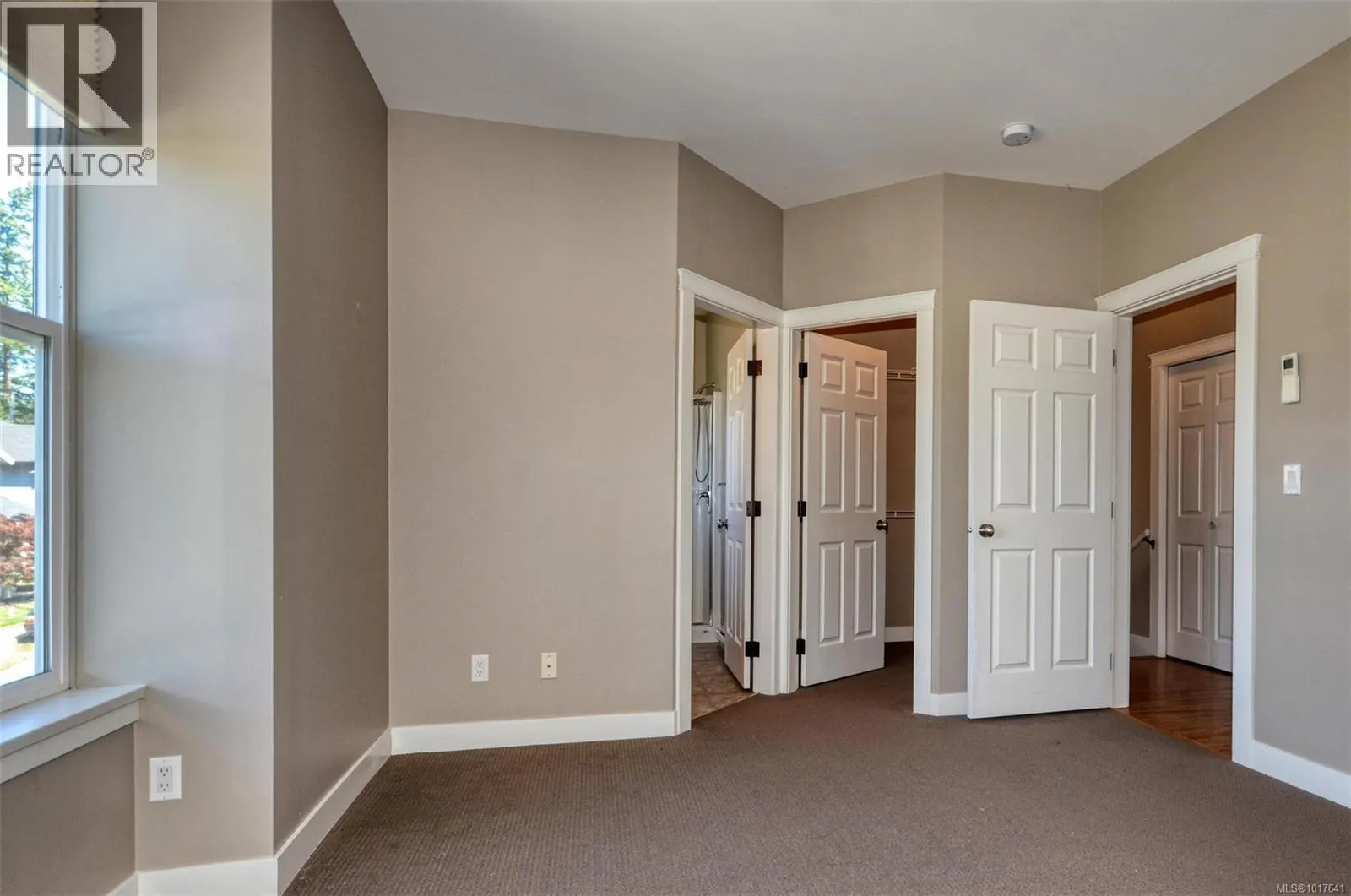 3307 Merlin Rd