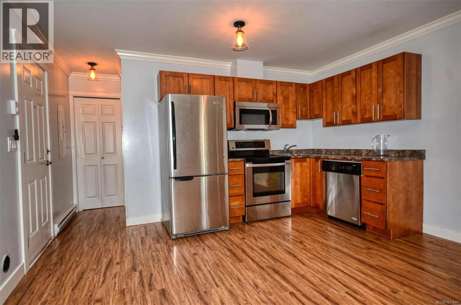 3307 Merlin Rd