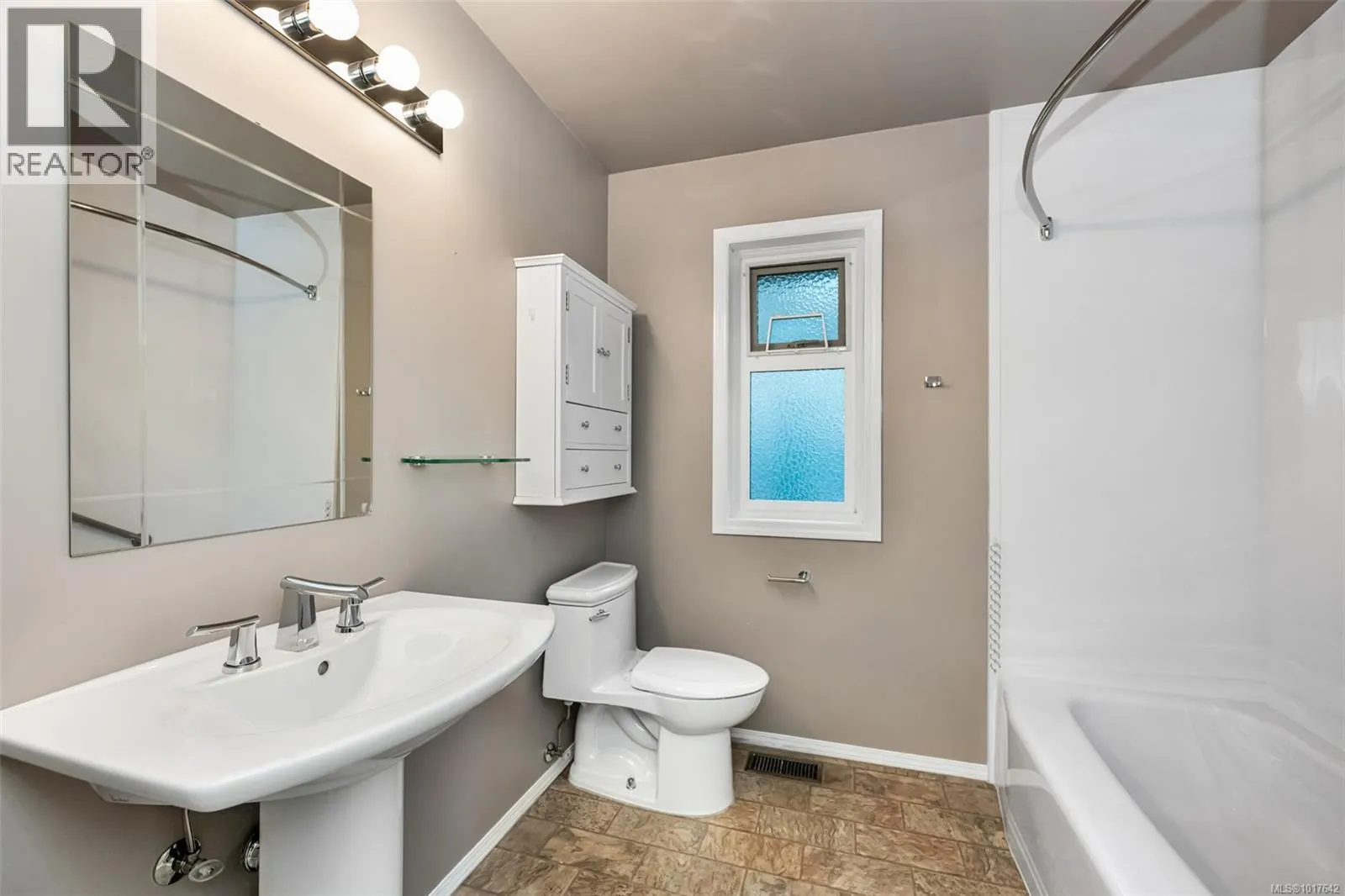 2431 Wilcox Terr